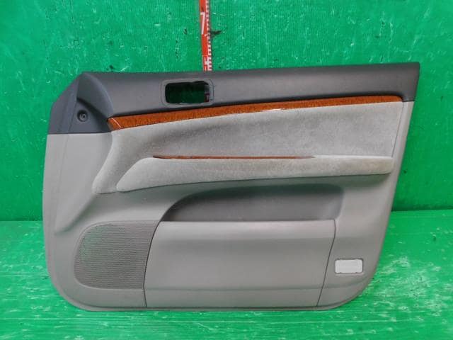 Front Right Door Trim TOYOTA Mark II 2003 TA-GX110 6761022A10B0