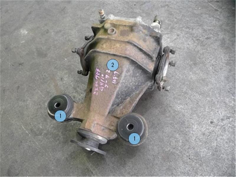 Rear Differential Housing Assembly TOYOTA Mark II 2002 TA-GX110