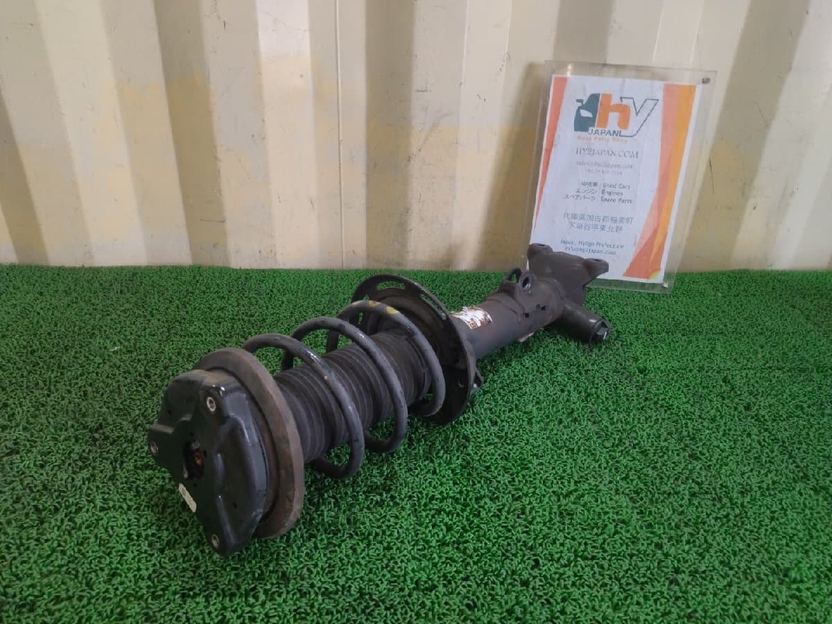 Benz Right front absorber-shock C200 station wagon DBA-204248 2011