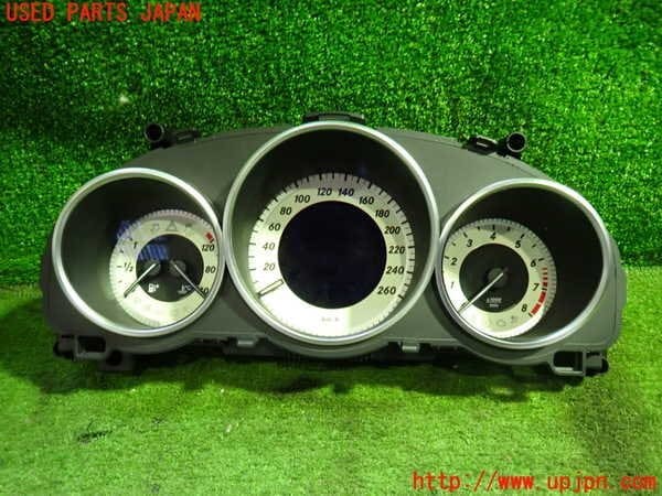 1UPJ-17646170] Benz E250 coupe (207336) speedometer