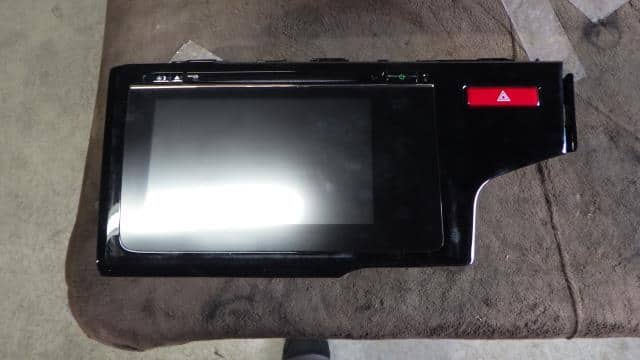 Audio HONDA Fit 2013 DAA-GP6